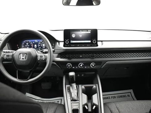 Used 2024 Honda Accord LX image 18