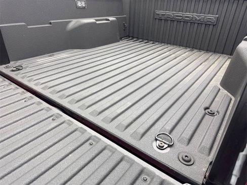 Used 2025 Toyota Tacoma SR image 78