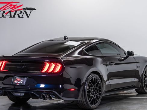 Used 2023 Ford Mustang GT RWD image 5