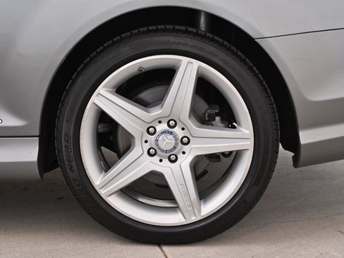 Used 2010 Mercedes-Benz CL 550 4MATIC image 56