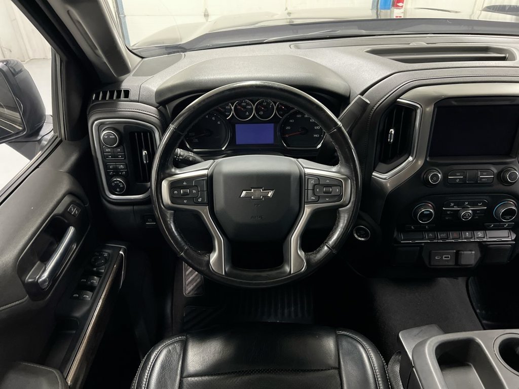 Used 2021 Chevrolet Silverado 1500 RST w/ Z71 Off-Road Package AWD/4WD image 11
