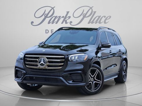 Certified 2026 Mercedes-Benz GLS 450 4MATIC image 1