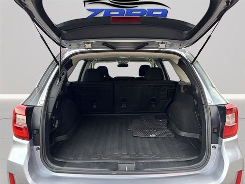 Used 2015 Subaru Outback 2.5i Premium image 28