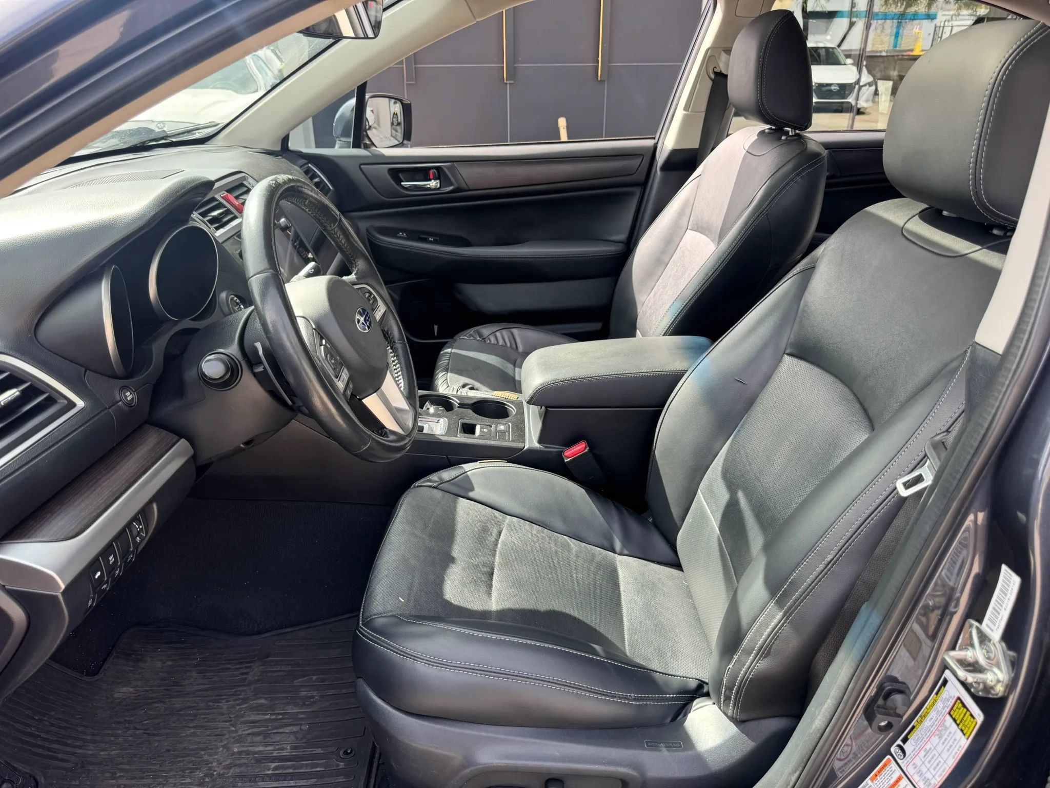Used 2017 Subaru Legacy 2.5i Limited AWD/4WD image 13