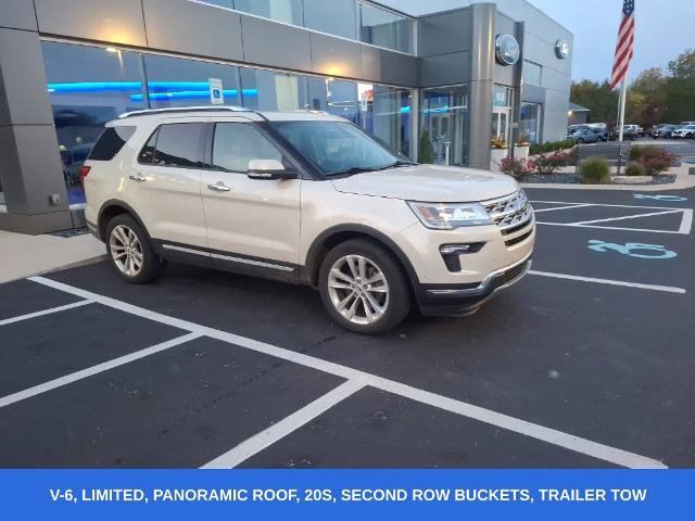 Certified 2018 Ford Explorer Limited w/ Equipment Group 301A AWD/4WD image 3