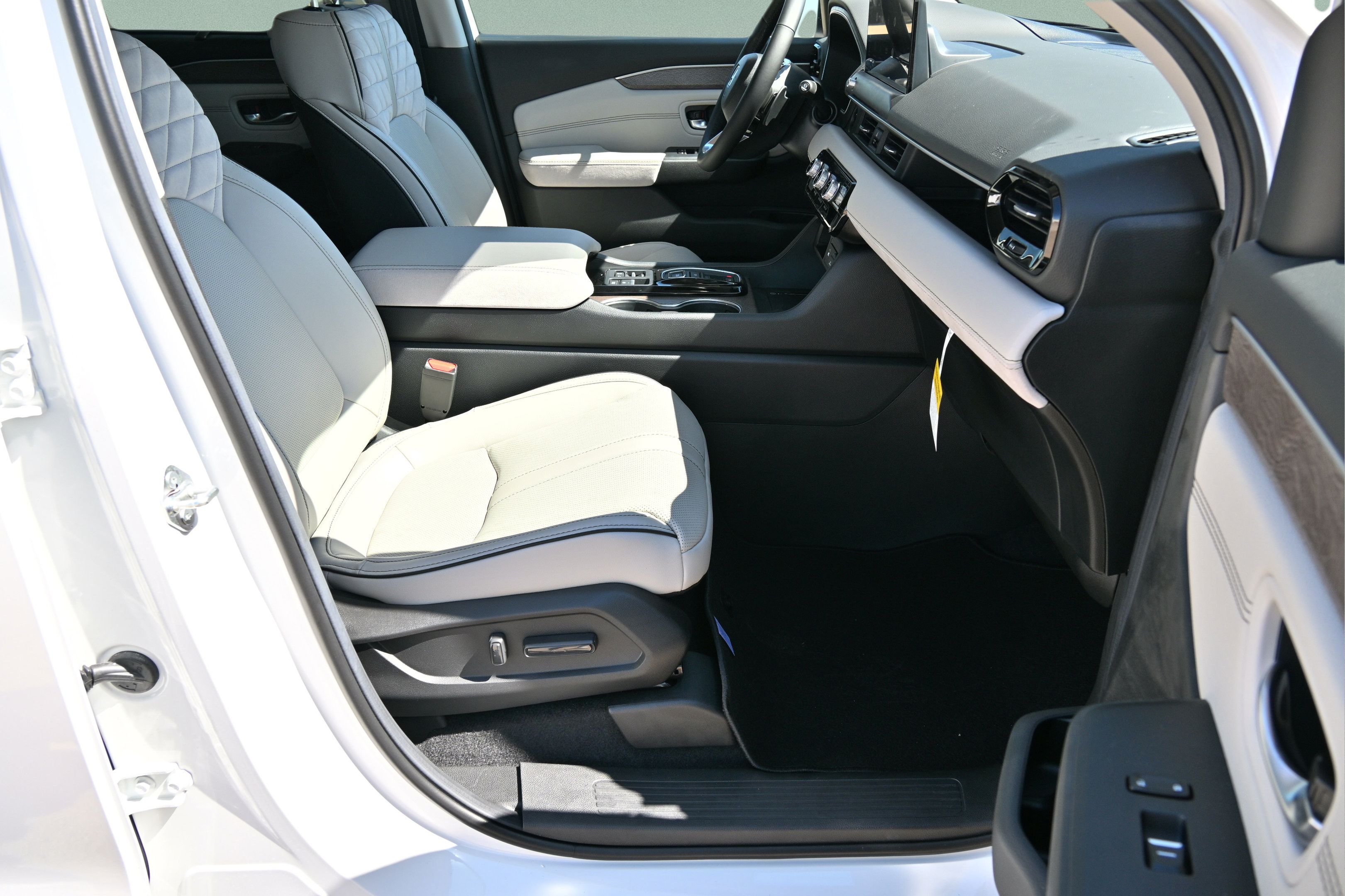 New 2026 Honda Pilot Elite image 15
