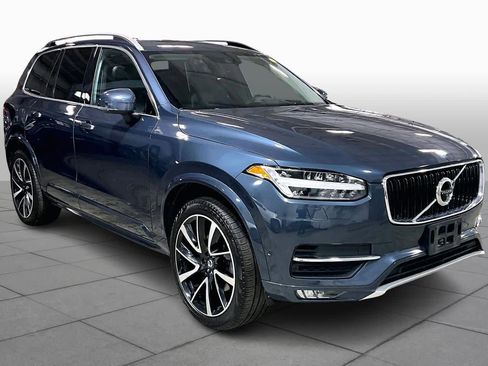 Used 2019 Volvo XC90 T6 Momentum w/ Advanced Package image 3