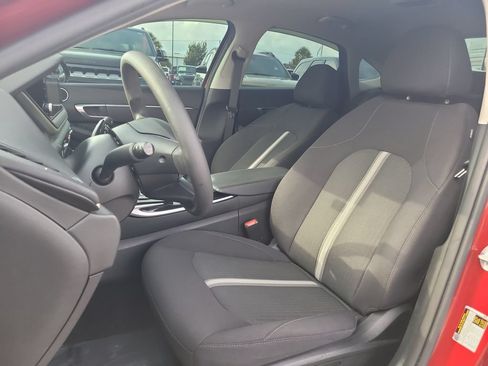 Used 2023 Hyundai Sonata SEL w/ Cargo Package FWD image 18