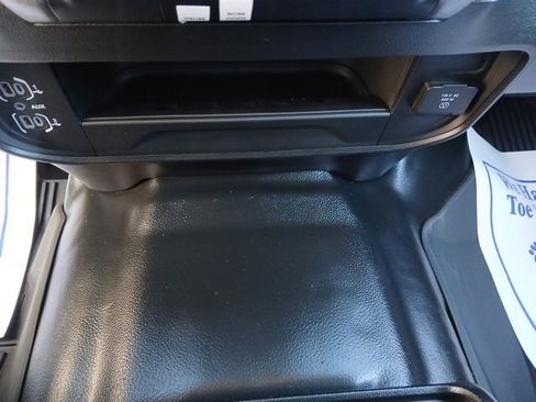 Used 2024 RAM 3500 Tradesman w/ Safety Group image 42