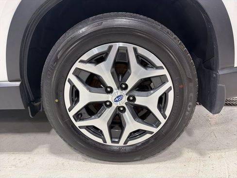 Used 2019 Subaru Forester Premium image 14