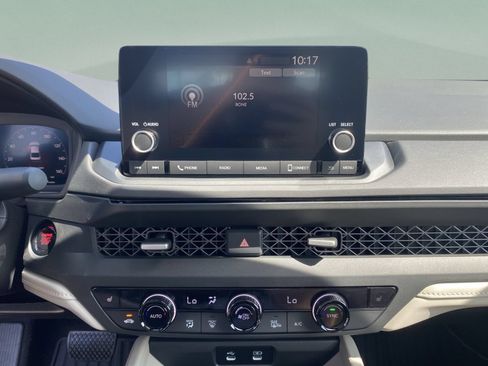 Certified 2023 Honda Accord EX image 23