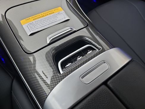 Certified 2024 Mercedes-Benz CLE 300 4MATIC Cabriolet w/ Night Package image 28