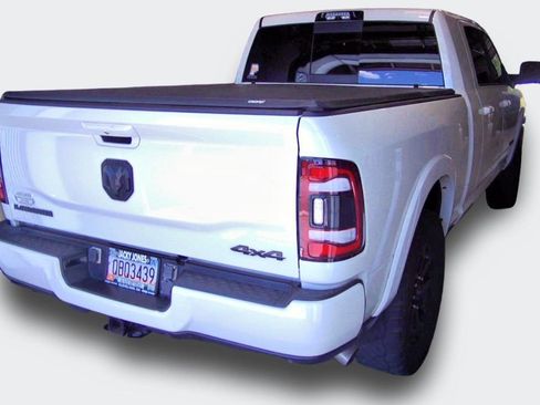 Used 2022 RAM 2500 Laramie AWD/4WD image 8