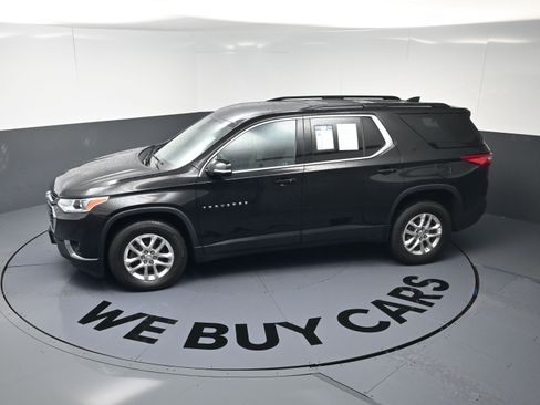 Certified 2020 Chevrolet Traverse LT w/ LPO, Floor Liner Package image 34