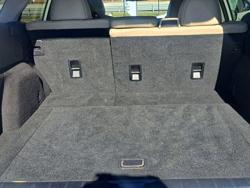 Used 2021 Subaru Outback Limited image 25