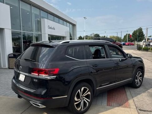 Used 2023 Volkswagen Atlas SEL AWD/4WD image 8