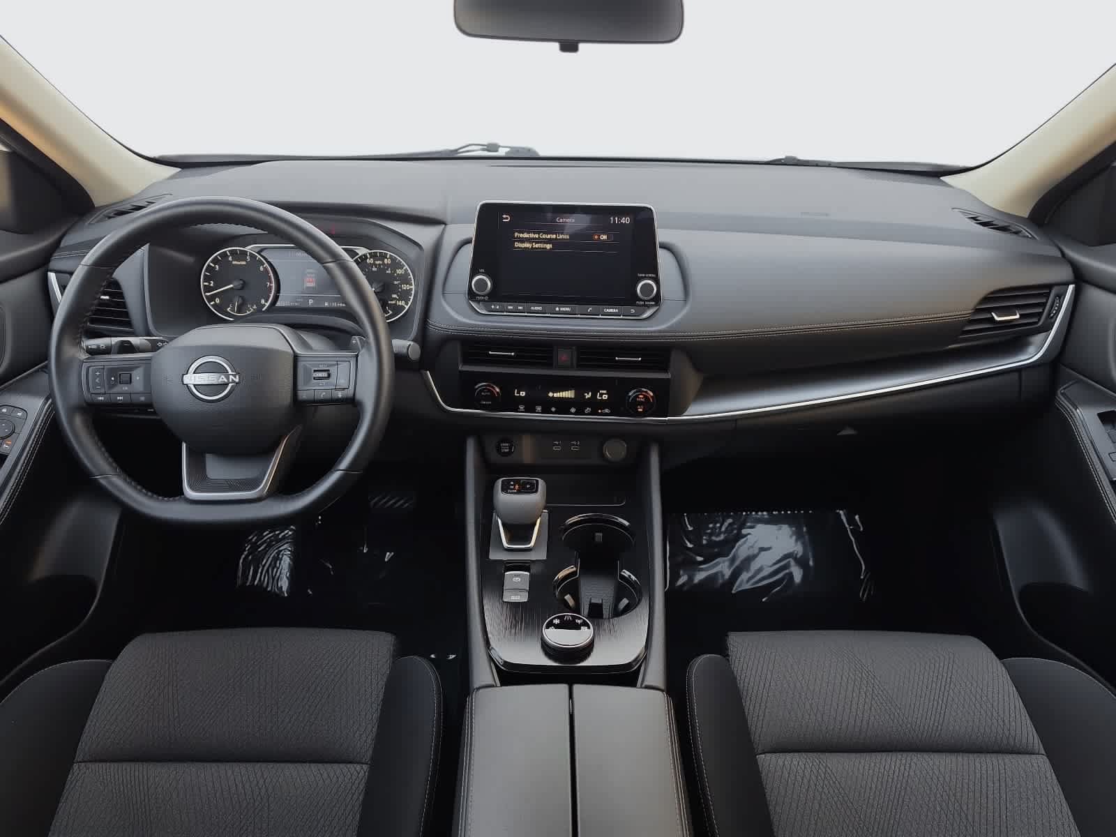 Used 2025 Nissan Rogue SV AWD/4WD image 16