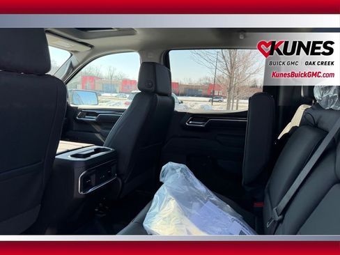 New 2026 GMC Sierra 1500 Elevation w/ Elevation Premium Package AWD/4WD image 6