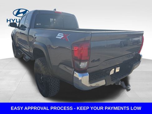 Used 2023 Toyota Tacoma SR5 w/ SX Package image 5