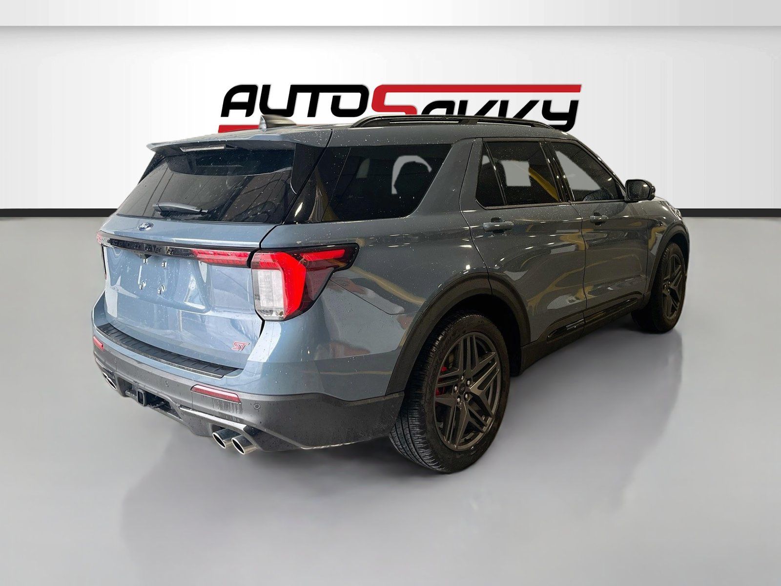 Used 2026 Ford Explorer ST w/ Sun And Sound Package AWD/4WD image 6