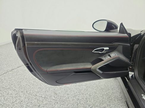Used 2021 Porsche 718 Cayman GTS RWD image 14