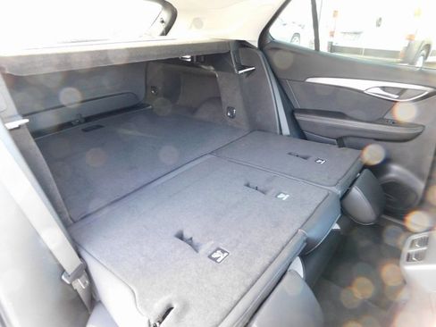 Certified 2025 Buick Envision Sport Touring image 25