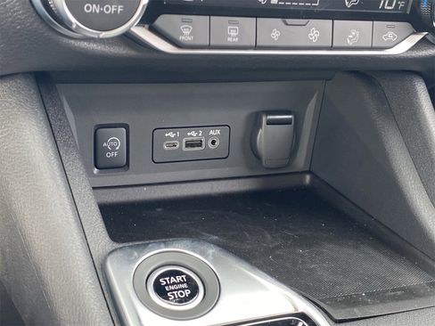 New 2025 Nissan Sentra SV w/ All-Weather Package image 30