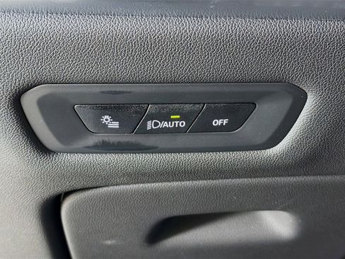 New 2026 BMW X5 sDrive40i w/ Premium Package RWD image 10