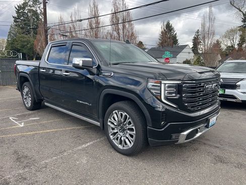 Used 2025 GMC Sierra 1500 Denali Ultimate image 1