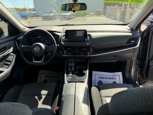 Used 2021 Nissan Rogue S image 13