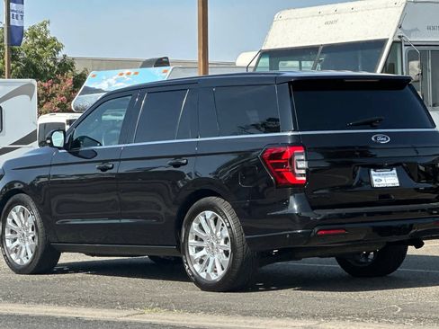 Used 2022 Ford Expedition Limited RWD image 7