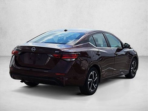 Used 2024 Nissan Sentra SV FWD image 5
