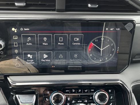 Used 2024 GMC Sierra 1500 AT4X image 15