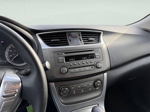 Used 2014 Nissan Sentra SR image 20