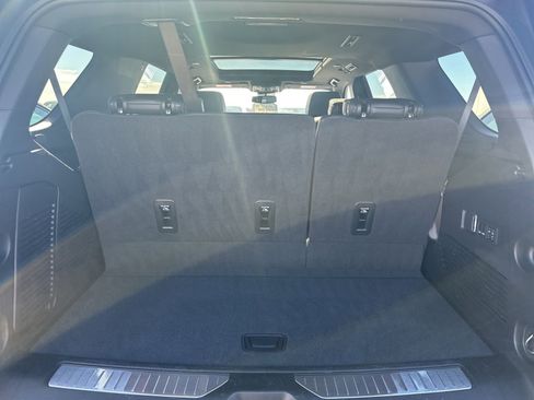 Used 2024 Chevrolet Tahoe RST w/ Luxury Package image 34