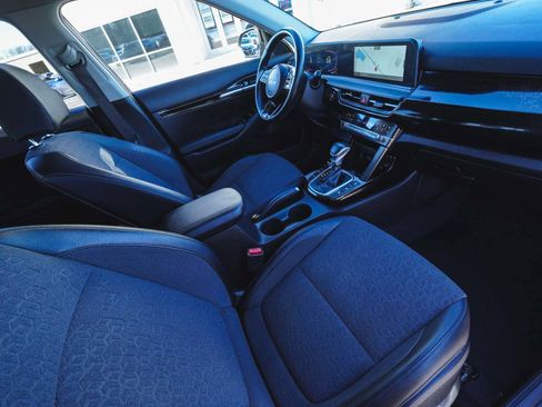 Used 2025 Kia Seltos S image 41