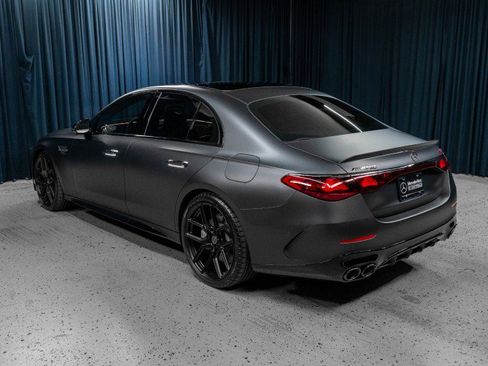 New 2026 Mercedes-Benz E 53 AMG e 4MATIC Sedan image 9