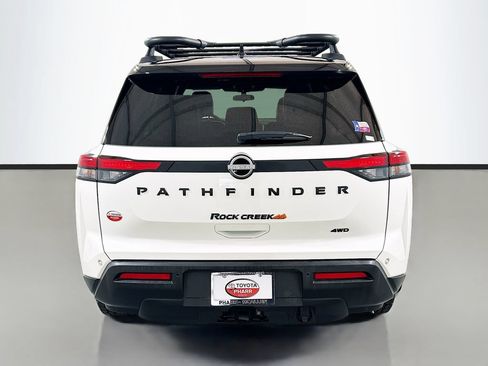 Used 2024 Nissan Pathfinder Rock Creek AWD/4WD image 5