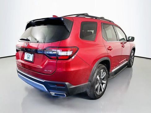 Certified 2023 Honda Pilot Elite image 5