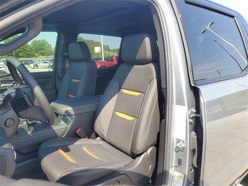 New 2025 GMC Sierra 1500 AT4 w/ Technology Package image 19