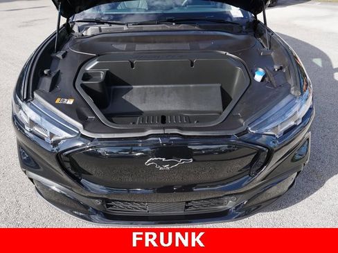 Used 2025 Ford Mustang Mach-E Premium image 20