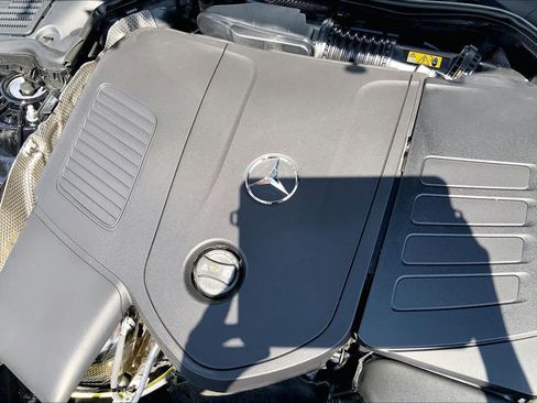 Used 2026 Mercedes-Benz CLE 300 4MATIC Coupe image 33