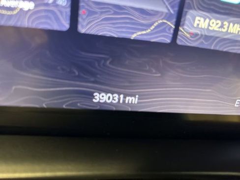 Used 2023 Jeep Grand Cherokee Limited image 29