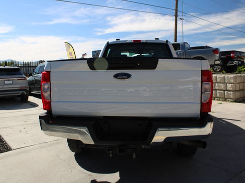 Used 2022 Ford F250 XL w/ FX4 Off-Road Package AWD/4WD image 6