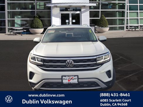 Certified 2023 Volkswagen Atlas SEL image 2