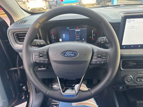 New 2026 Ford Maverick Lariat w/ Black Appearance Package image 29