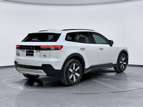 Used 2024 Honda Prologue Touring image 3