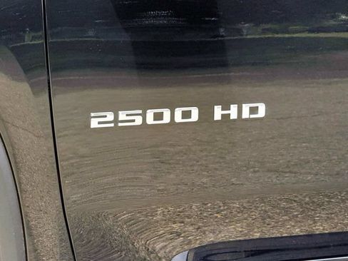 Used 2022 Chevrolet Silverado 2500 High Country AWD/4WD image 11