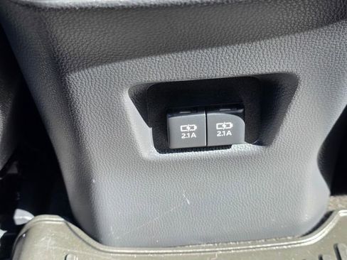Used 2020 Toyota RAV4 Limited w/ All Weather Liner Package AWD/4WD image 28