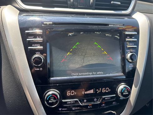 Used 2016 Nissan Murano S w/ Navigation Package AWD/4WD image 22